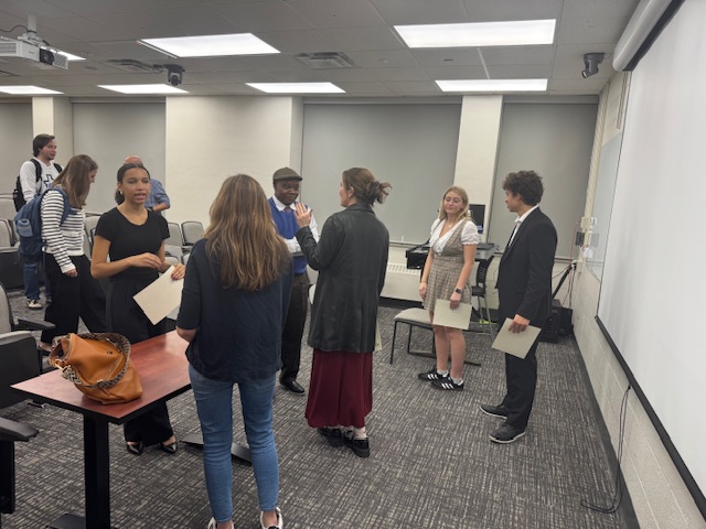 ARI students & faculty attending undergrad research symposium