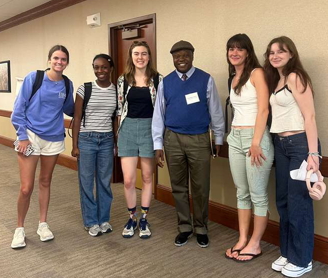 Joseph-Désiré Otabela Otabelawith Mizzou undergraduate students