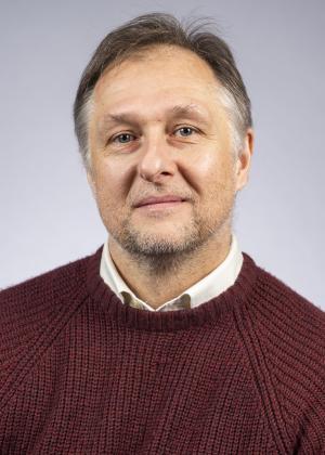 Andrew Hoberek